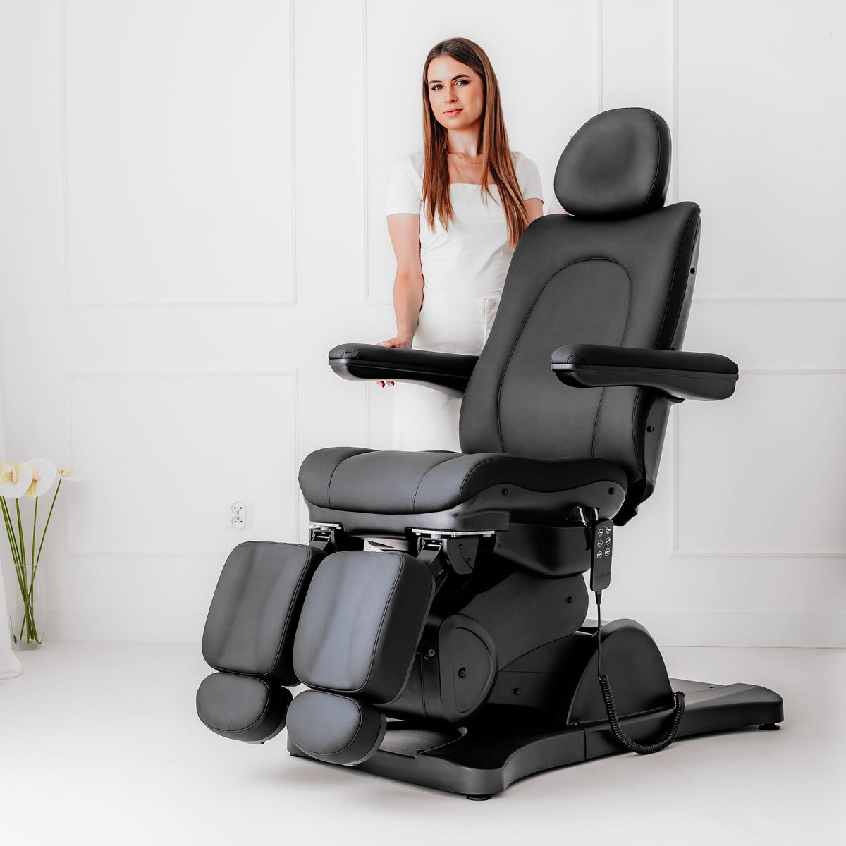 Electric pedicure chair Sorina PRO 7 P Touch Core k315 Black