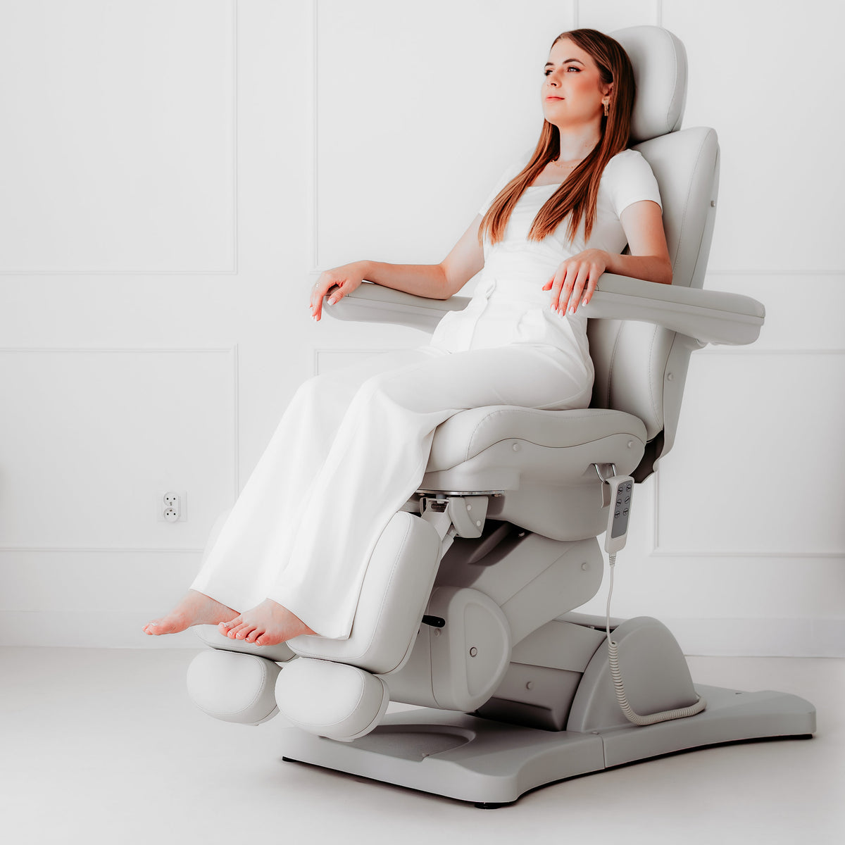 Electric pedicure chair Sorina PRO 7 P Touch Core k329 Grey